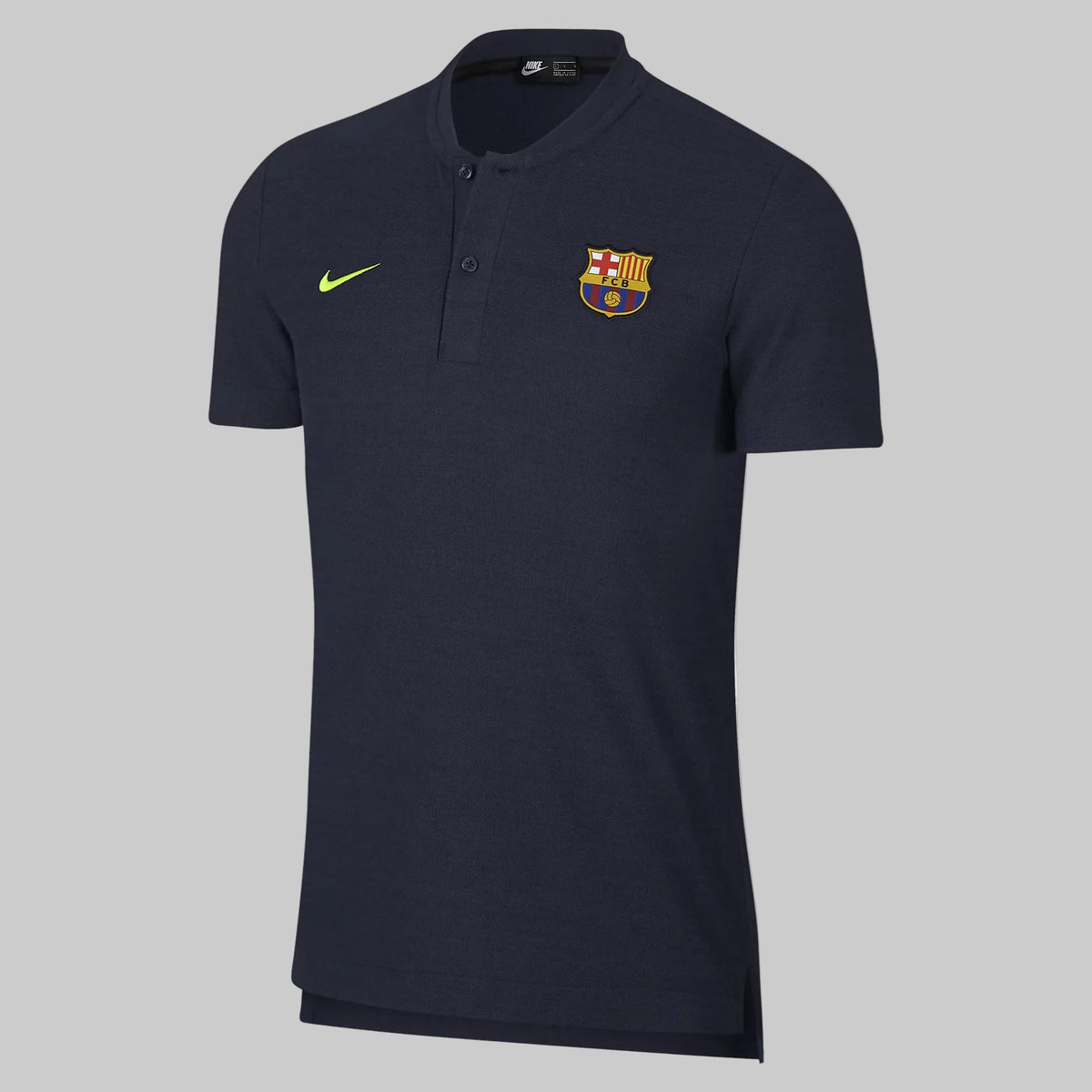 Detalle del cuello y la plaqueta de botones en la polo Nike FC Barcelona Grand Slam (Ref. 892335-453) en Futbol90MX.