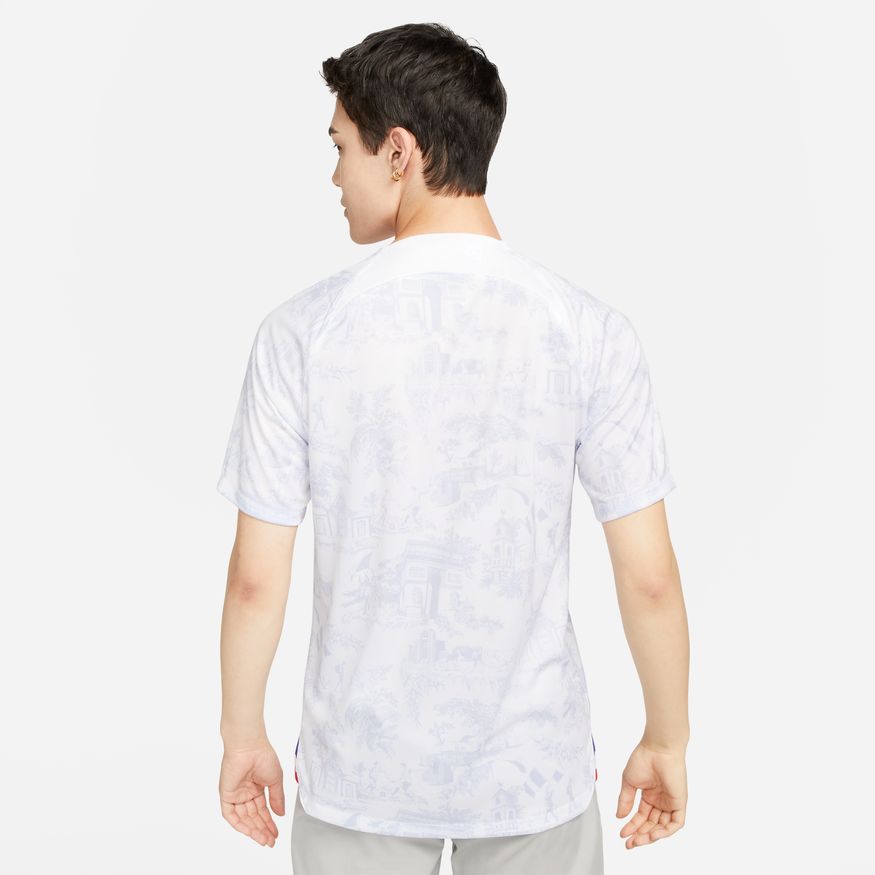 Vista posterior del jersey de Francia 2022 blanco con gráficos históricos sublimados