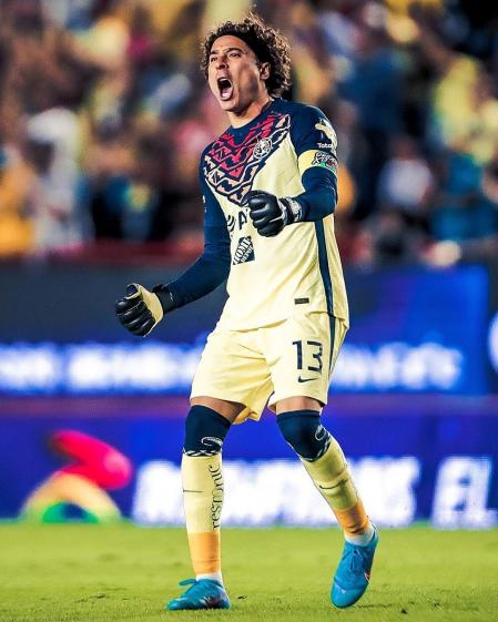 NIKE GUILLERMO OCHOA CLUB AMERICA ADV VAPOR MATCH JERSEY DE CASA 2021/22 7