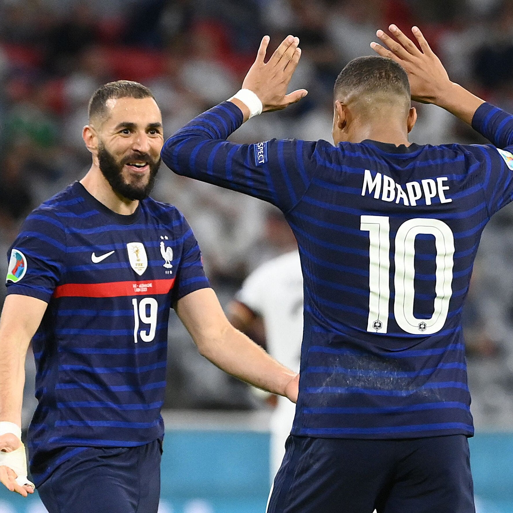 NIKE KYLIAN MBAPPE FRANCIA JERSEY DE CASA EURO 2020 2021 5