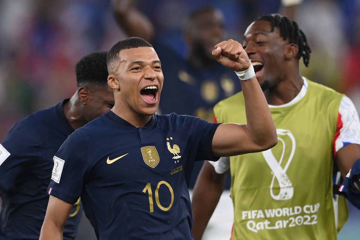 NIKE KYLIAN MBAPPE FRANCIA JERSEY MANGA LARGA DE CASA COPA MUNDIAL FIFA 2022 7