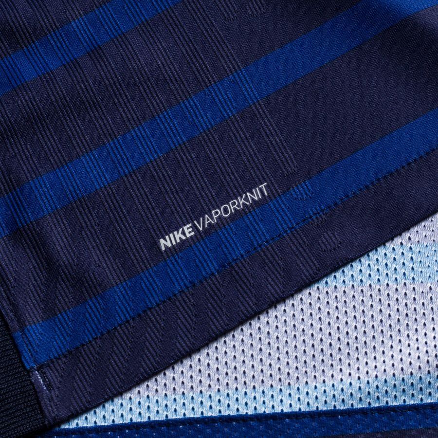 Close-up de la tela Vaporknit del jersey vapor match de francia local para la Euro 2020 2021