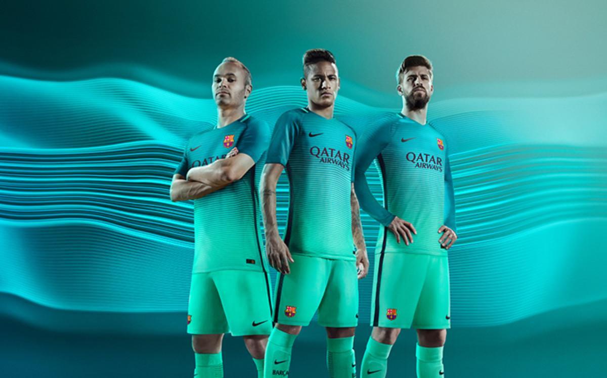 NIKE LIONEL MESSI FC BARCELONA JERSEY TERCERO 2016/17 7