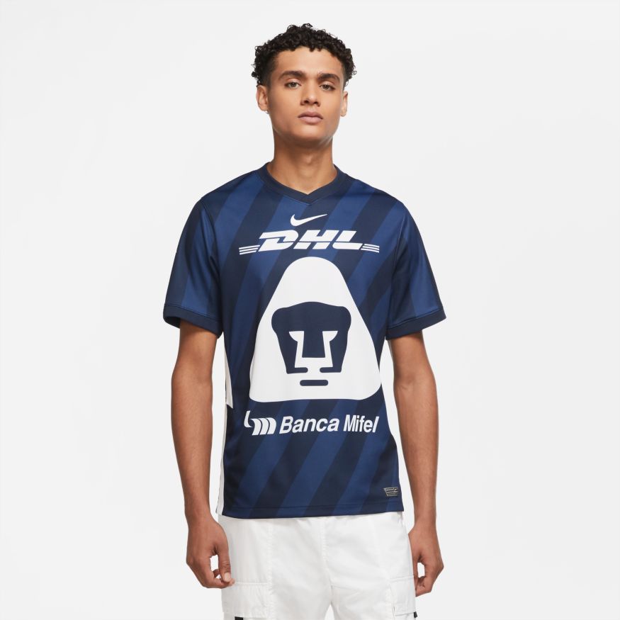 NIKE PUMAS UNAM JERSEY DE VISITA 2020/21 5