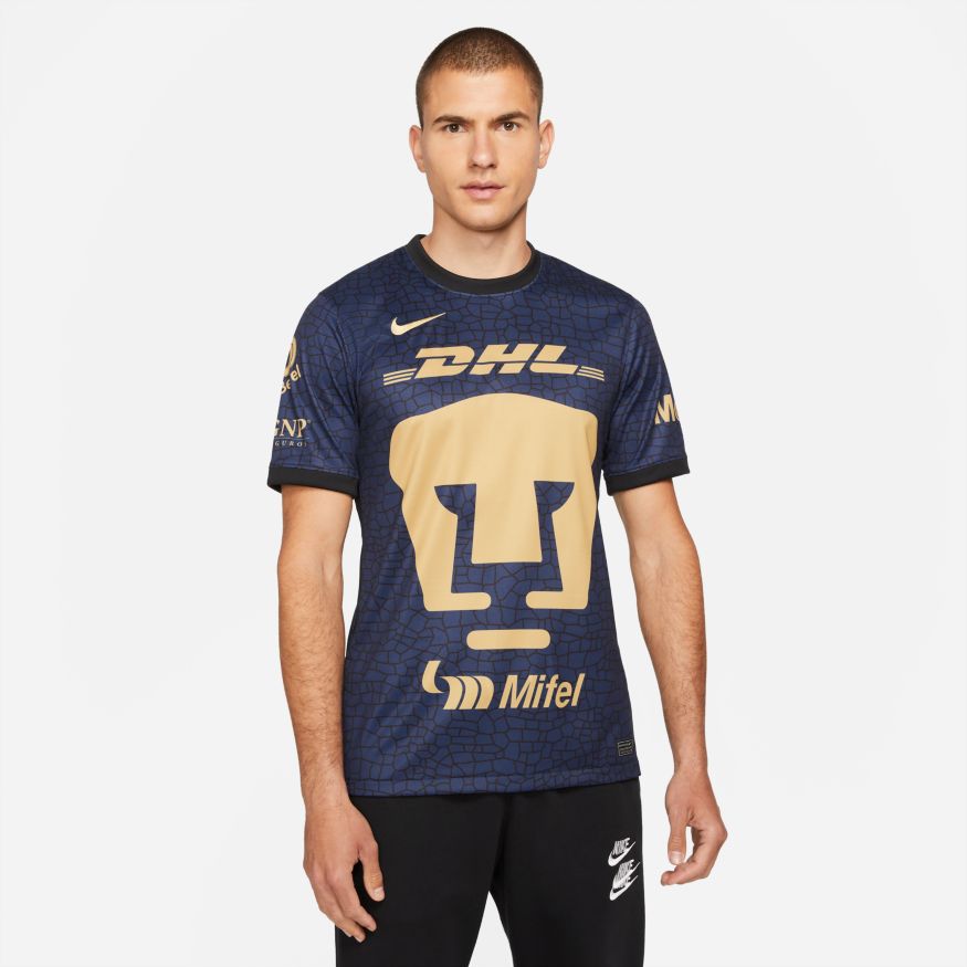 NIKE PUMAS UNAM JERSEY DE VISITA 2021/22 8