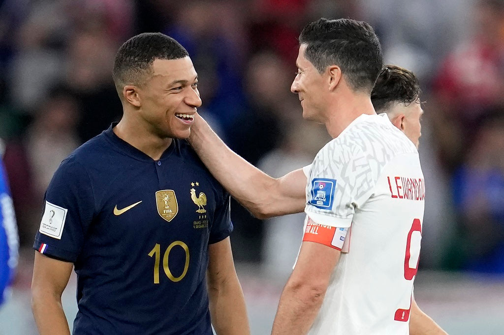 NIKE ROBERT LEWANDOWSKI POLONIA JERSEY DE CASA COPA MUNDIAL FIFA 2022 5