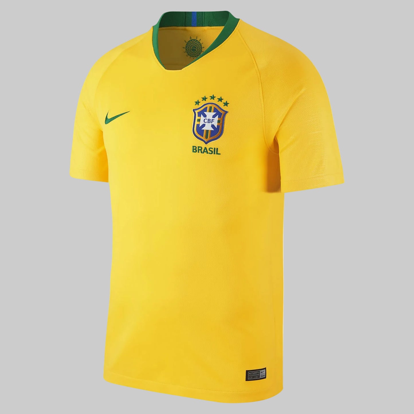 Vista frontal del jersey de Brasil 2018 
