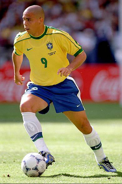 NIKE RONALDO BRASIL JERSEY DE CASA COPA MUNDIAL FIFA 1998 RE-ISSUE 2024 12