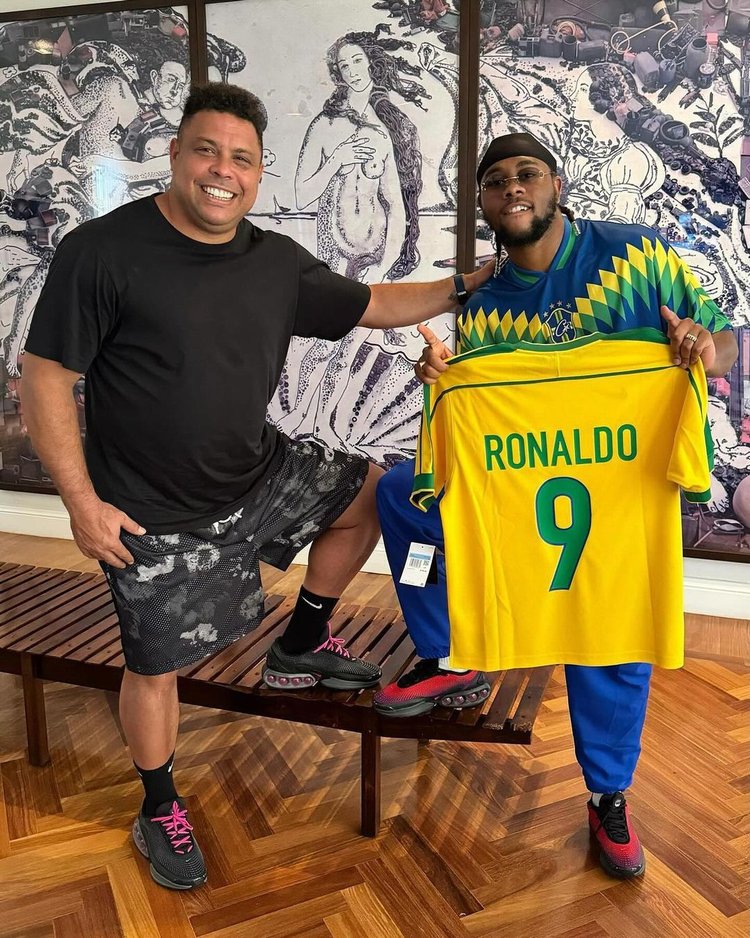 NIKE RONALDO BRASIL JERSEY DE CASA COPA MUNDIAL FIFA 1998 RE-ISSUE 2024 13
