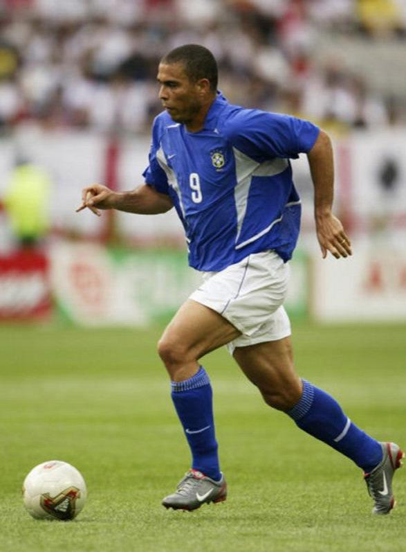 NIKE RONALDO BRASIL JERSEY DE VISITA CAMPEONES FIFA COPA MUNDIAL 2002 4