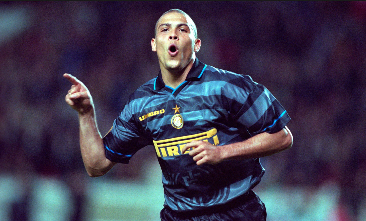 NIKE RONALDO INTER MILAN JERSEY TERCERO PIRELLI RACING EDICION LIMITADA 2020/21 5