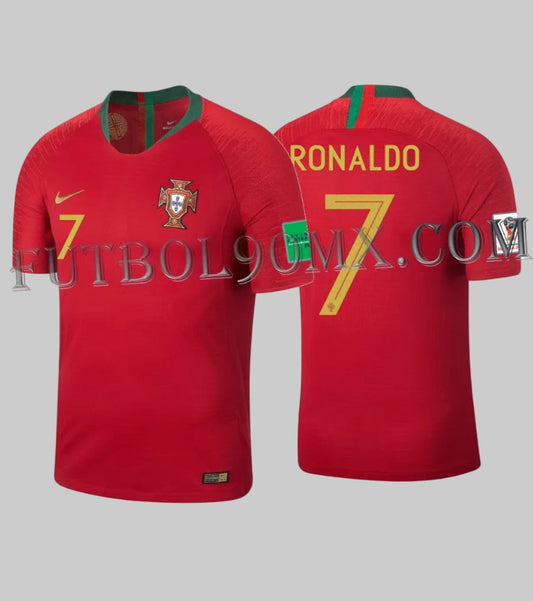 Vista dual del Jersey Authentic Vapor Match Nike Portugal Local con dorsal '7' y nombre 'RONALDO' en tipografía oficial, aplicado con acabado termotransferido de alta densidad, codigo 893879-687, disponible en Futbol90MX