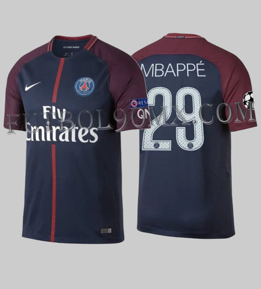 Jersey oficial Nike Paris Saint-Germain 2017/18 de Kylian Mbappé, edición UEFA Champions League. Vista de frente y espalda, codigo 847269-430,  pieza de colección de Futbol90MX.
