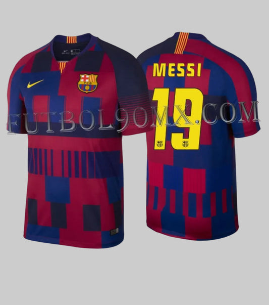 Vista principal frontal y posterior del Jersey Nike Lionel Messi 19 FC Barcelona 20th Anniversary Mashup Legends Home 1999–2019 (Ref. 943025-456) disponible en la Historical Archive Boutique de Futbol90MX