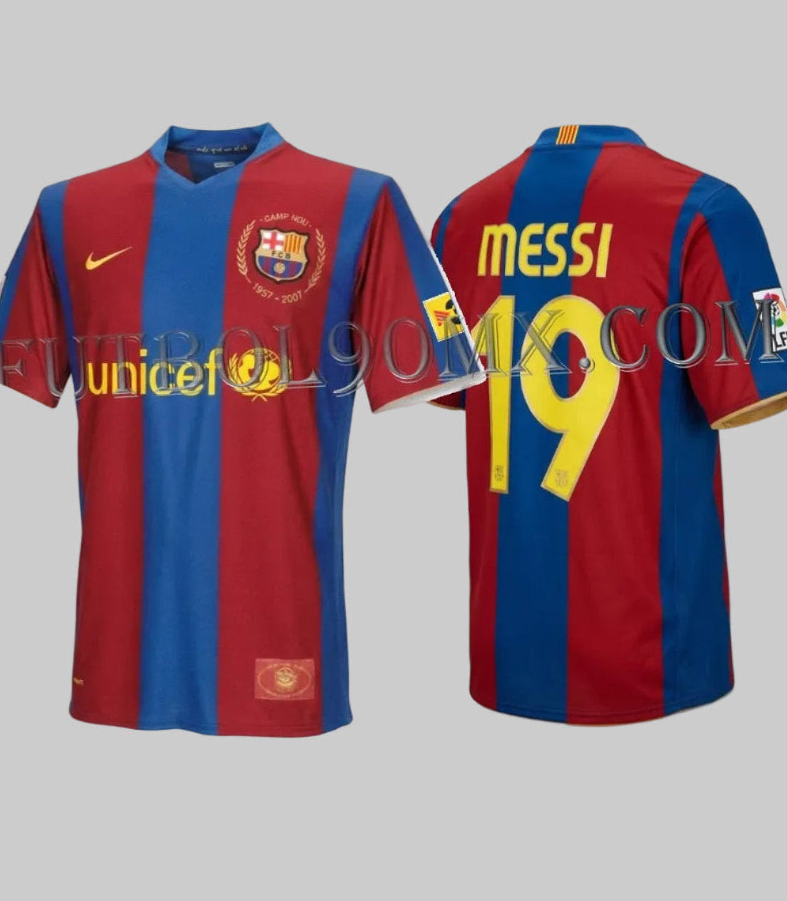 Vista frontal y posterior del jersey Nike Lionel Messi FC Barcelona de casa 2007/08 (Ref. 237741-655) con el escudo del 50 Aniversario del Camp Nou y dorsal #19, disponible en la Historical Archive Boutique de Futbol90MX