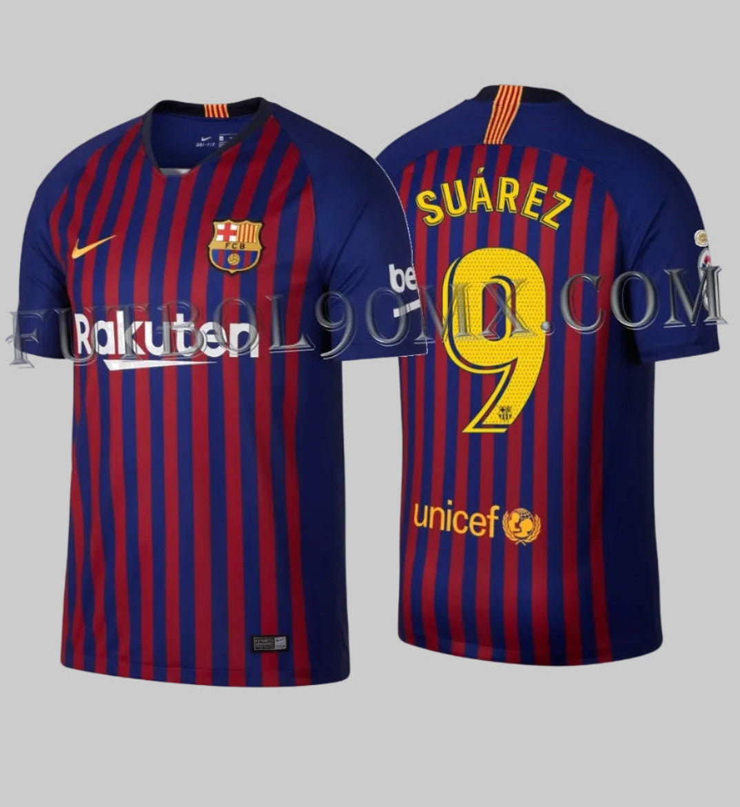 Vista dual del jersey Nike 894430-456 FC Barcelona Home 2018/19 de Luis Suárez; frente con patrocinador Rakuten y dorso con dorsal 9 oficial en tipografía de la temporada, pieza de Historical Archive Boutique Futbol90MX