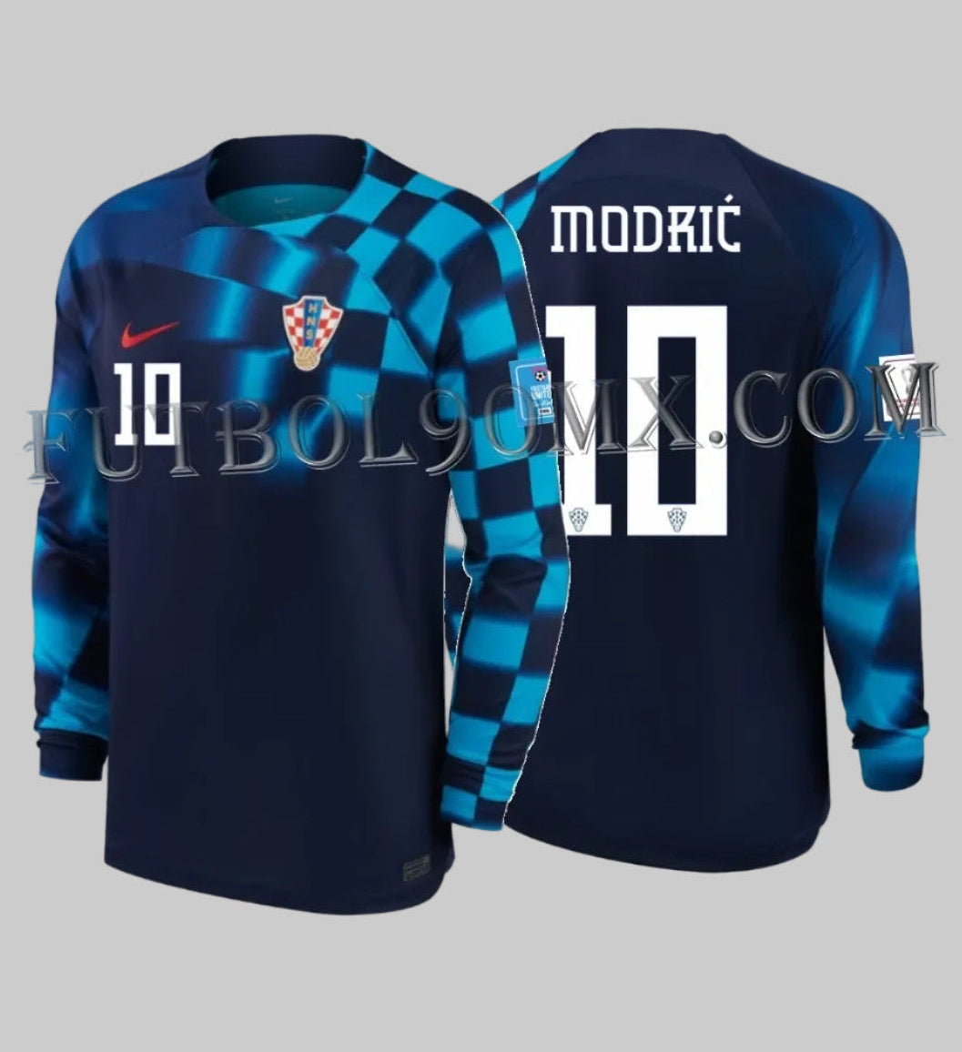 Jersey Nike Croacia, edición de visitante manga larga Copa Mundial Qatar 2022, personalizado con el nombre y dorsal #10 de Luka Modrić, codigo DN0661-498 en Futbol90MX