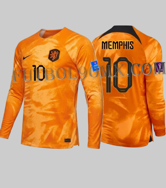 Jersey oficial Nike de local de los Países Bajos manga larga, edición Copa Mundial 2022, con personalización oficial "MEMPHIS 10" y parches de torneo, presentado sobre fondo neutro, codigo DN0669-845, disponible en Futbol90MX