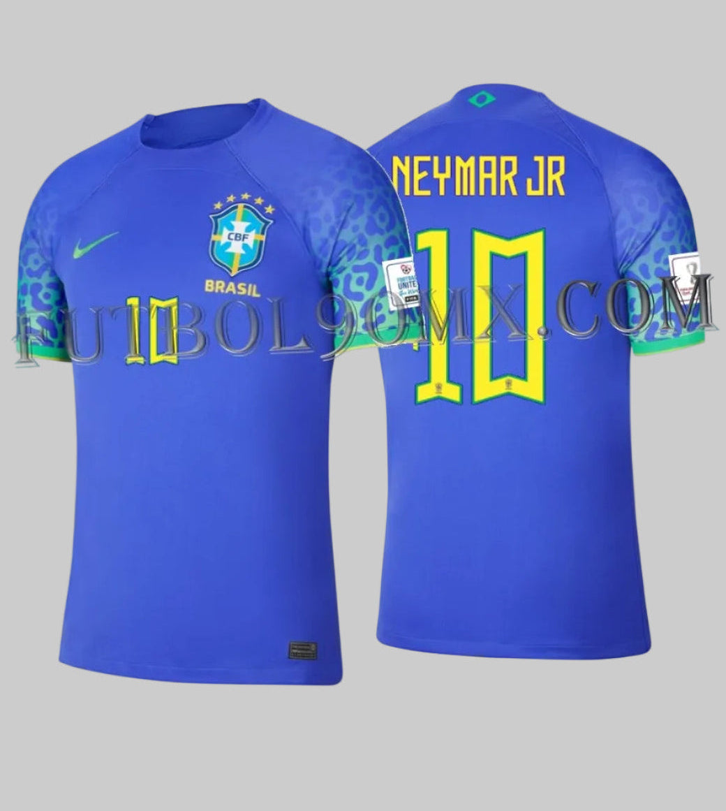 Jersey de visitante de la Selección de Brasil 2022 (código DN0678-433) personalizado con el dorsal "NEYMAR JR 10". Se muestra la vista frontal y posterior con los parches oficiales de la Copa Mundial 2022 en las mangas y el diseño de patrón de jaguar, en Futbol90MX