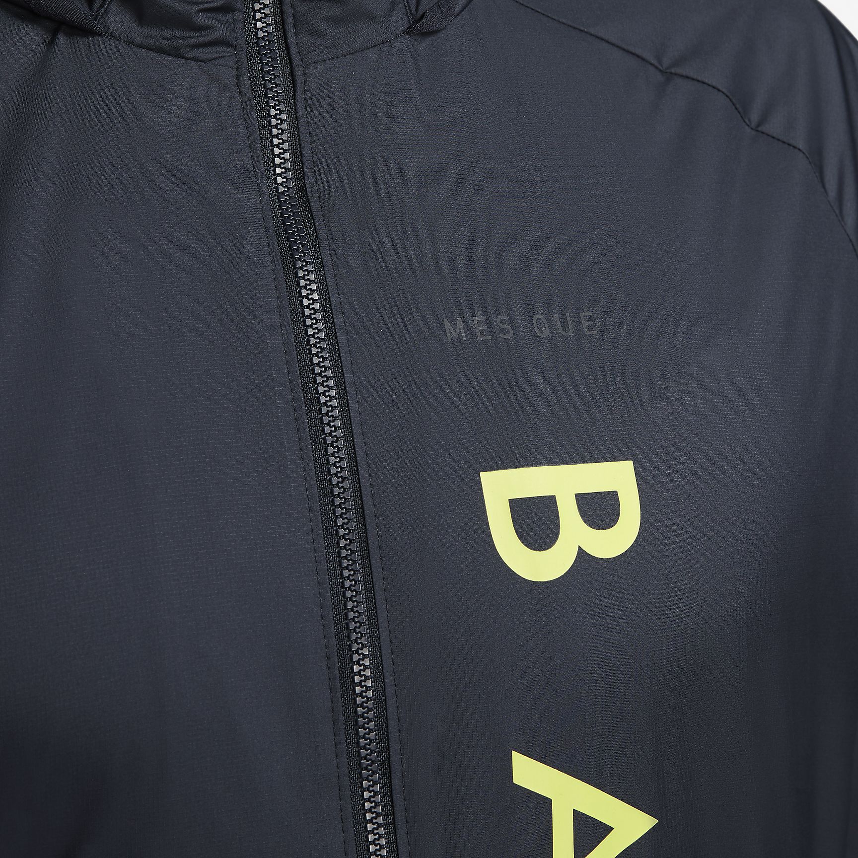 NIKE FC BARCELONA CHAMARRA LIGERA ALL WEATHER 2020 7