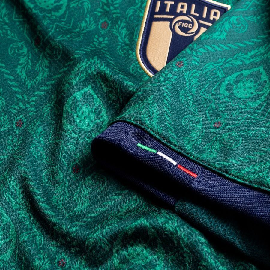 PUMA ALESSANDRO DEL PIERO ITALIA JERSEY TERCERO 2020 5