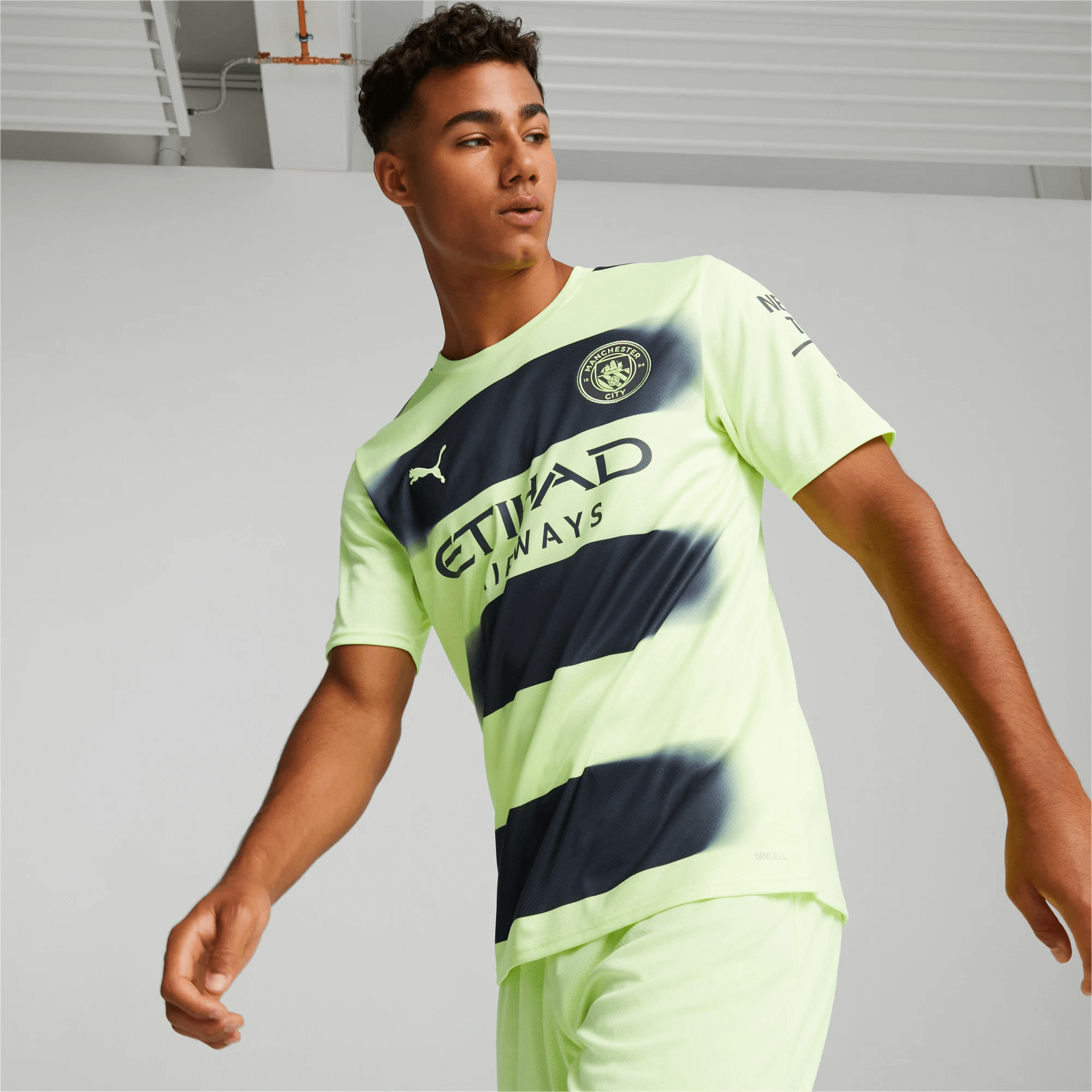 PUMA KEVIN DE BRUYNE MANCHESTER CITY JERSEY TERCERO UEFA CHAMPIONS LEAGUE 2022/23 4