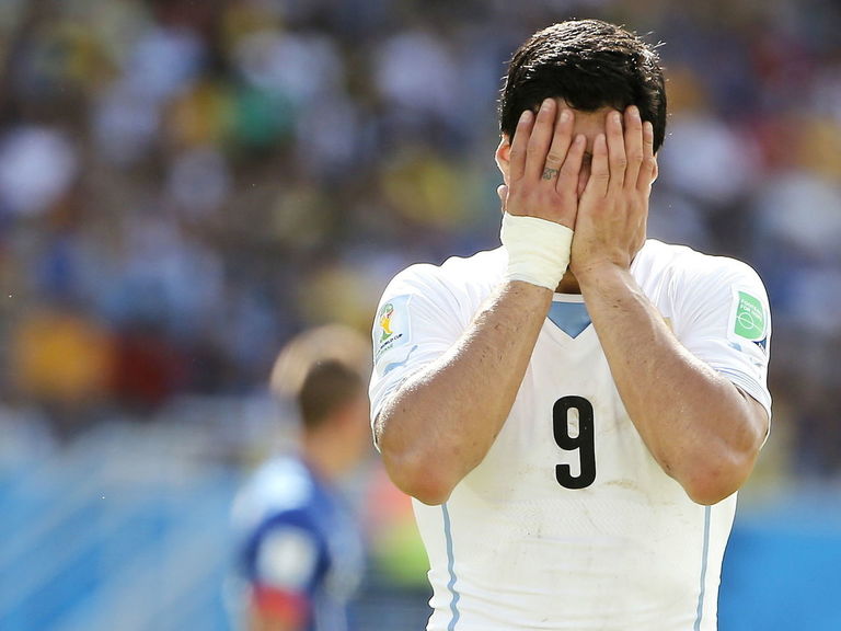 PUMA LUIS SUÁREZ URUGUAY JERSEY DE VISITA COPA MUNDIAL FIFA 2014 4