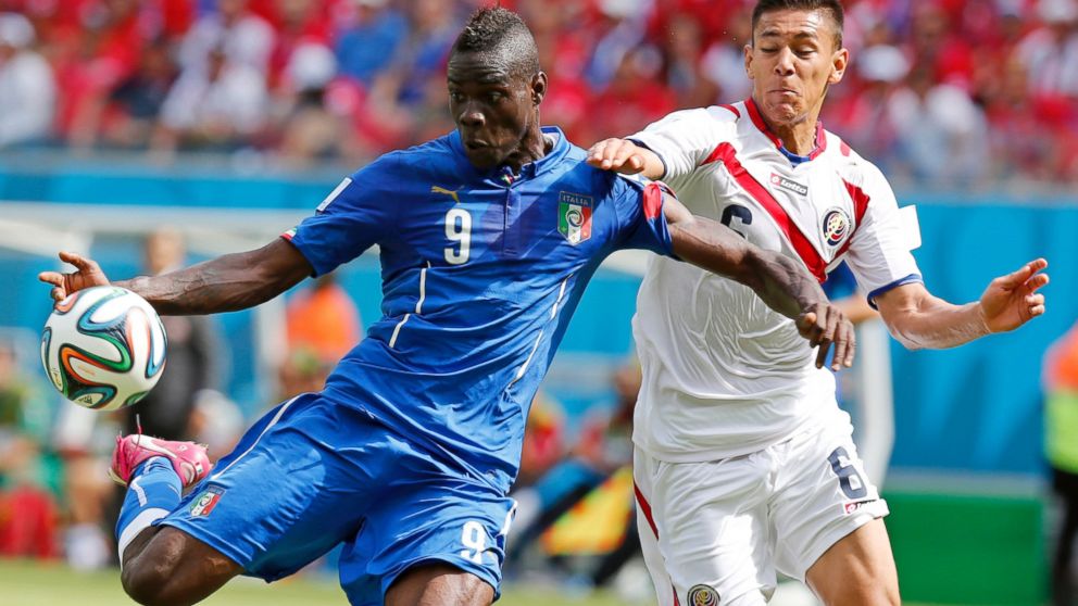 PUMA MARIO BALOTELLI ITALIA AUTHENTIC MATCH ACTV JERSEY DE CASA COPA MUNDIAL FIFA 2014 8