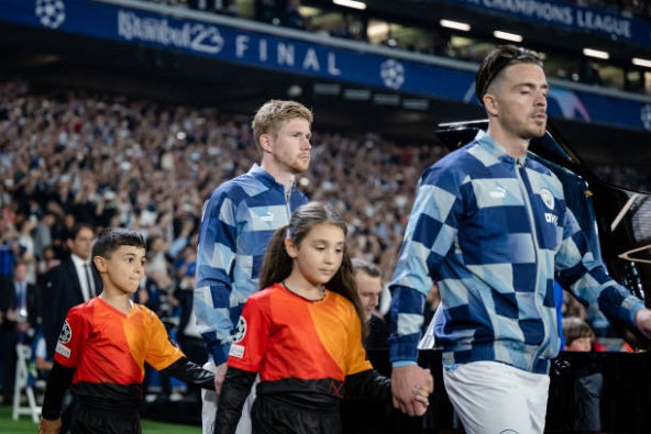 PUMA MANCHESTER CITY CHAMARRA WOVEN ANTHEM FINAL UEFA CHAMPIONS LEAGUE 2023 8