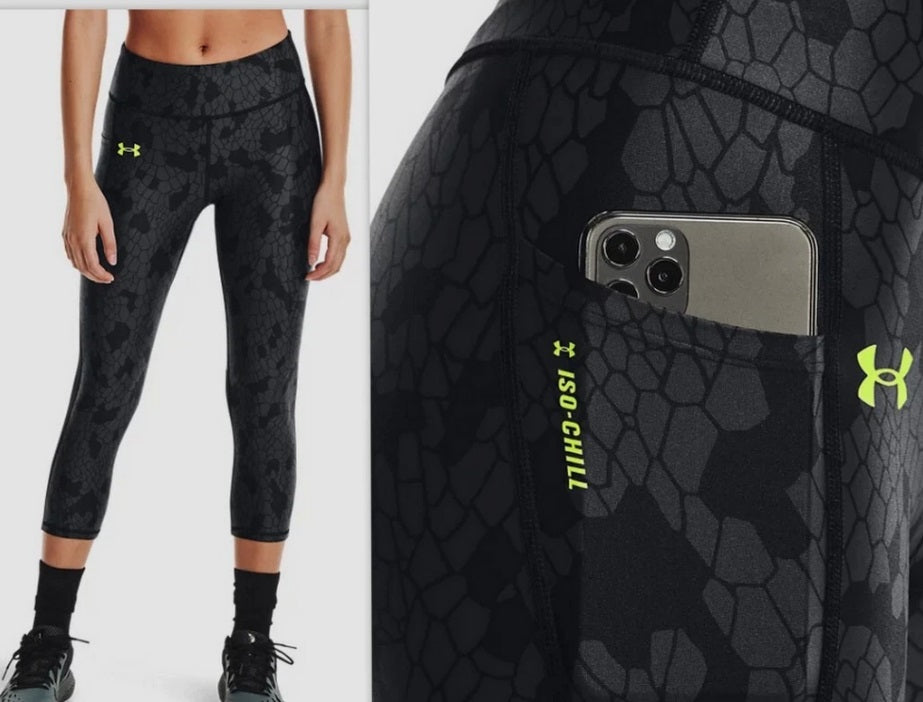 UNDER ARMOUR ISO-CHILL LEGGINGS CAPRI DE COMPRESION PARA MUJER Gris 4