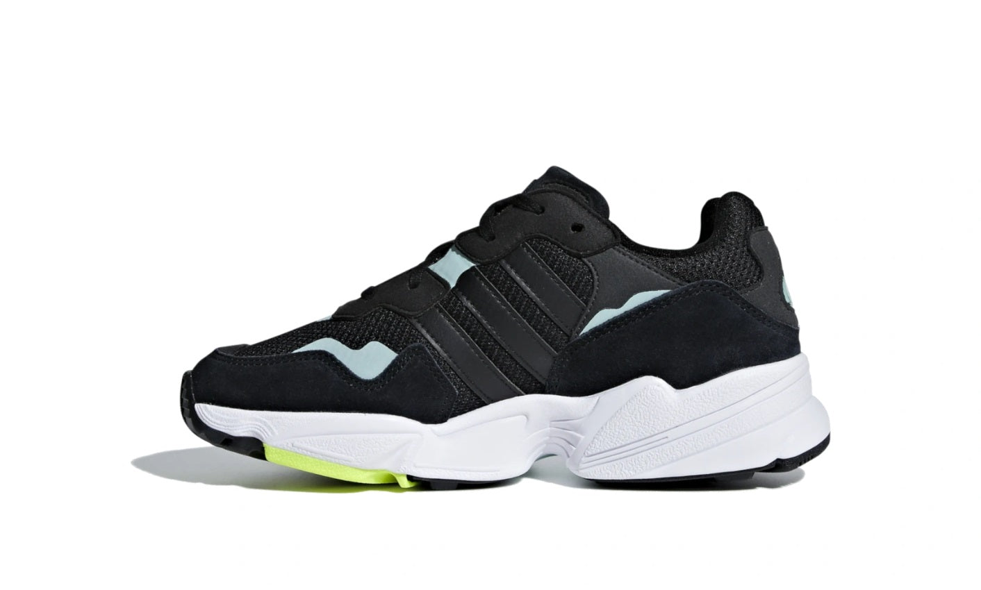 ADIDAS ORIGINALS YUNG-96 ZAPATOS PARA NIÑO Negro 4