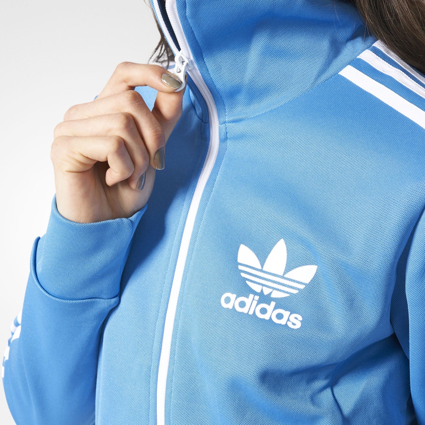 ADIDAS ORIGINALS CHAMARRA EUROPA PARA MUJER 3