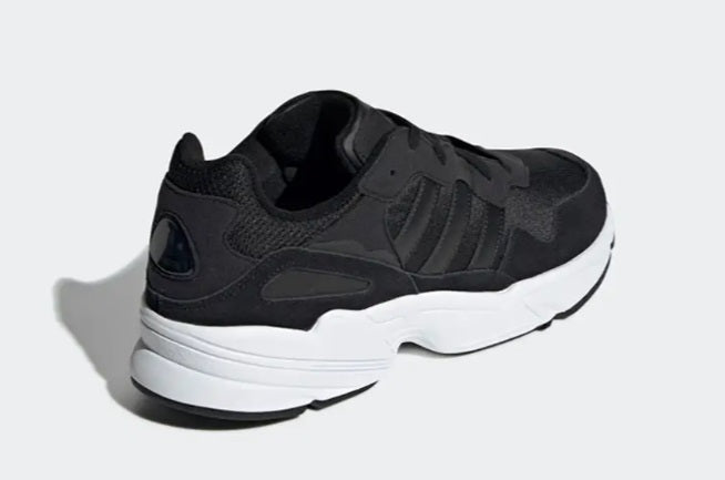 ADIDAS ORIGINALS YUNG-96 ZAPATOS CASUALES Negro 4