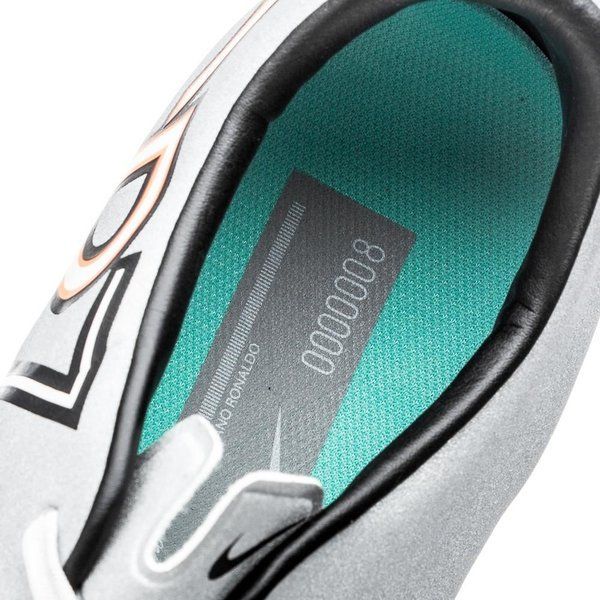 NIKE CR7 MERCURIAL VICTORY V CR TF TURF ZAPATOS DE FUTBOL PARA CESPED ARTIFICIAL Plata 8