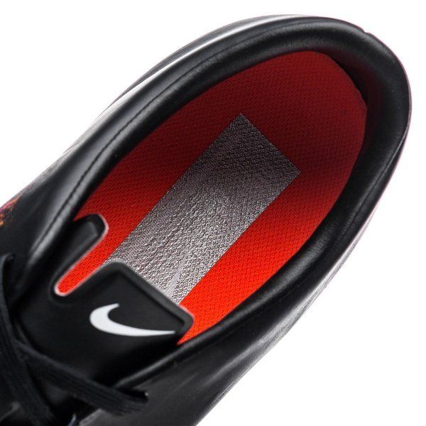 NIKE CR7 MERCURIAL VICTORY V CR FG ZAPATOS DE FUTBOL PARA TERRENO FIRME Negro 8