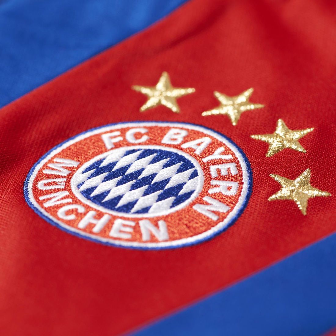 ADIDAS BAYERN MUNICH CHAMARRA DE PISTA Rojo 5