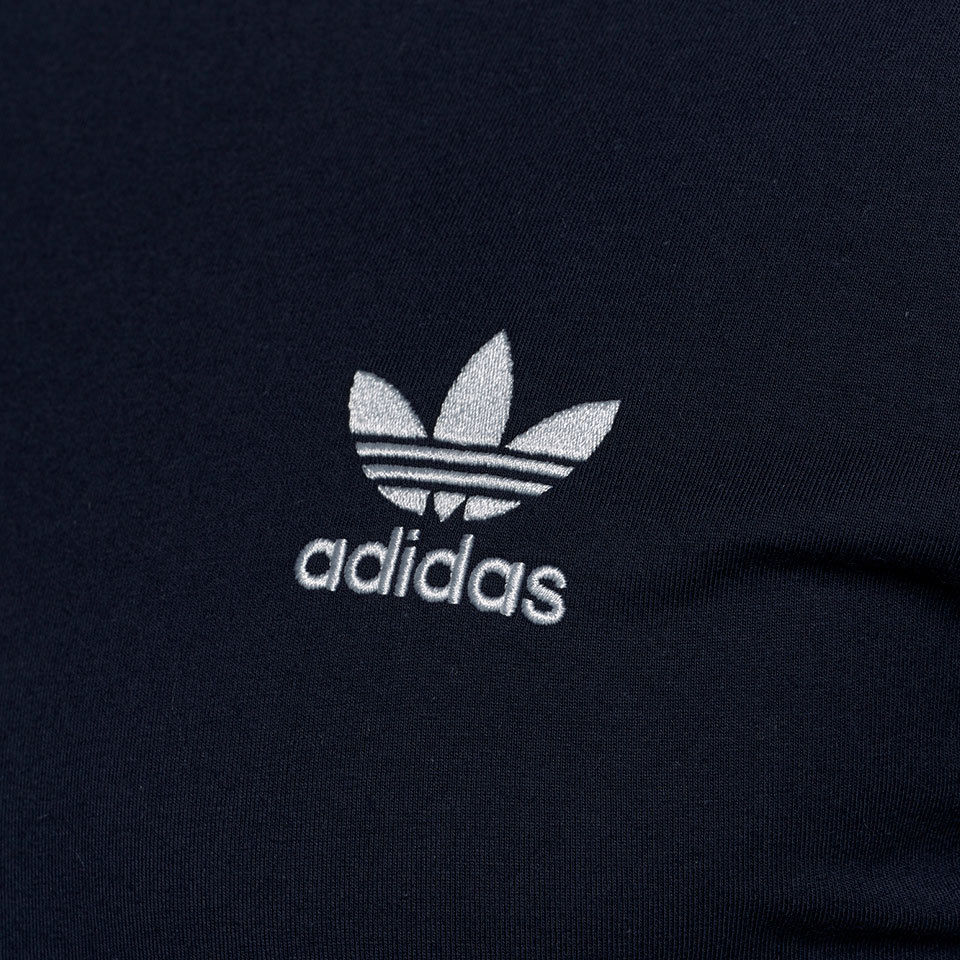 ADIDAS ORIGINALS PLAYERA MODERNA CON GRAFICOS Azul Marino 3