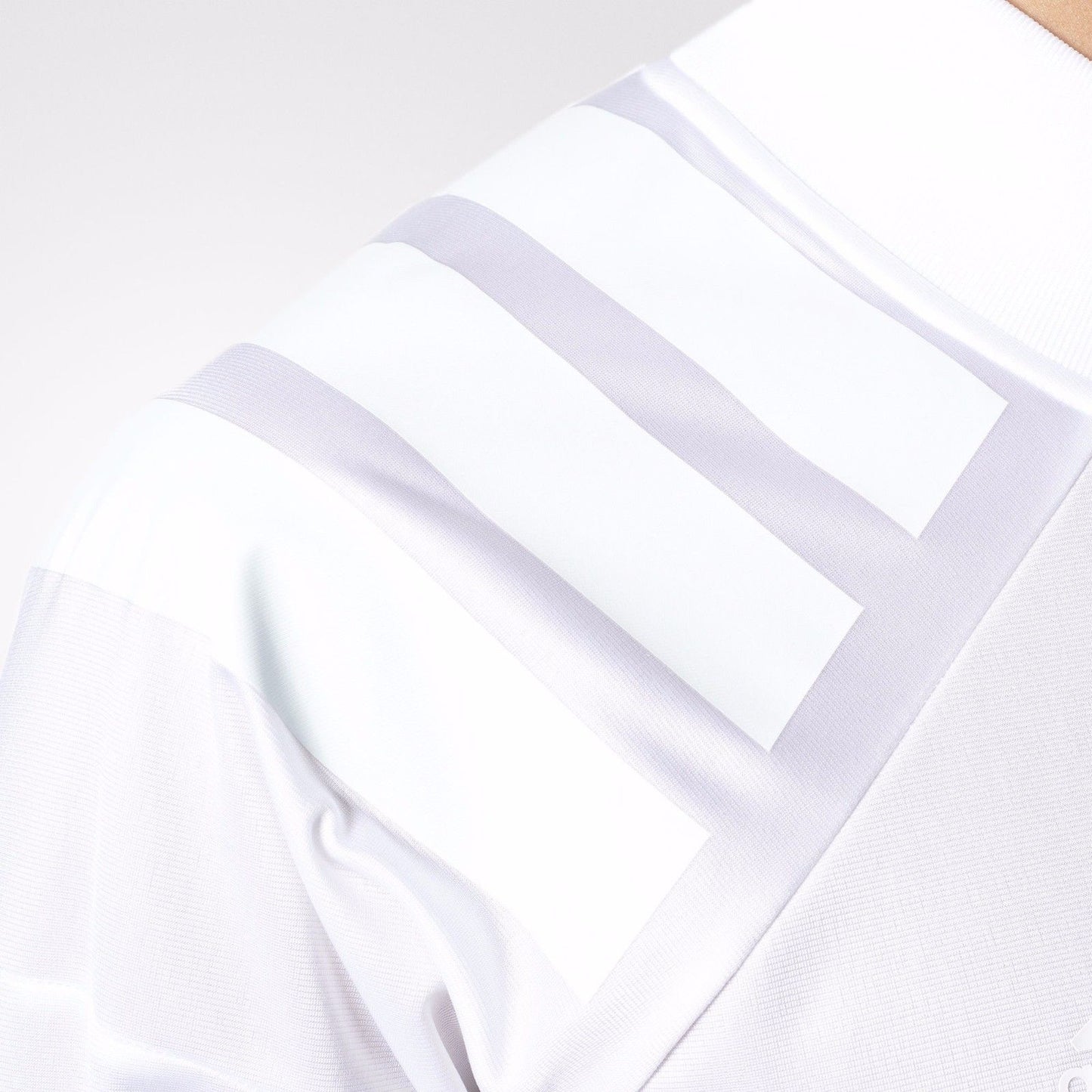 ADIDAS REAL MADRID CHAMARRA DE PISTA L.I. 2017/18 Blanco 4